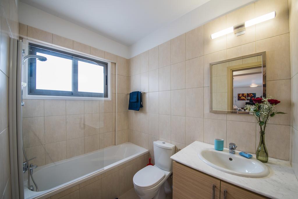 Ferienwohnung Skylight Megaron Larnaka Exterior foto
